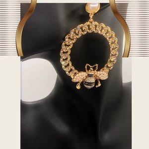 Bee Glass Stone Pearl Hoop Earring